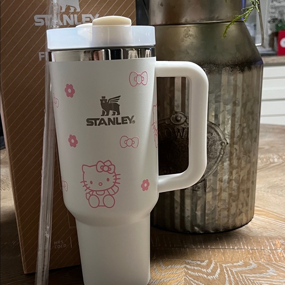 New white and Pink Hello Kitty Stanley 40 oz tumbler with straw. - Picture 1 of 7
